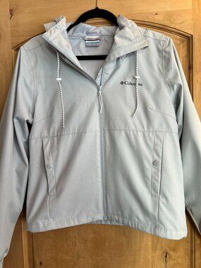 Light Gray Lightweight Columbia Windbreaker/Shell Size Small
